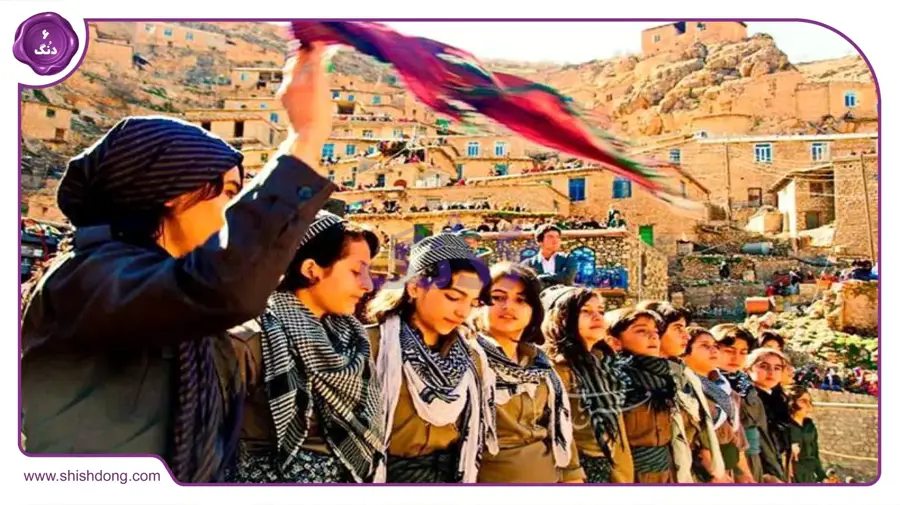 رقص کردی در جشنواره سنتی سنندج