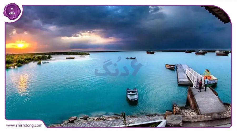 نمای دریا از ساحل بندرعباس