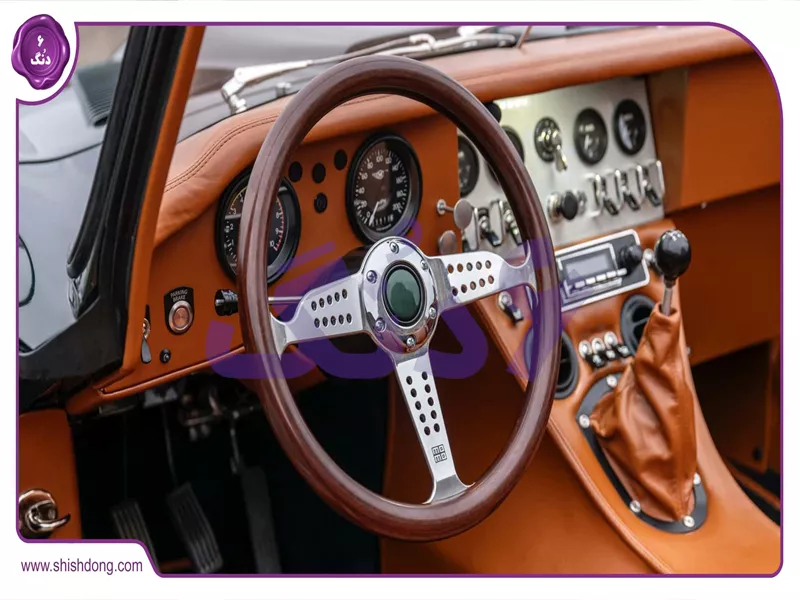 داخل جگوار E-Type - والپیپر ماشین کلاسیک 4k