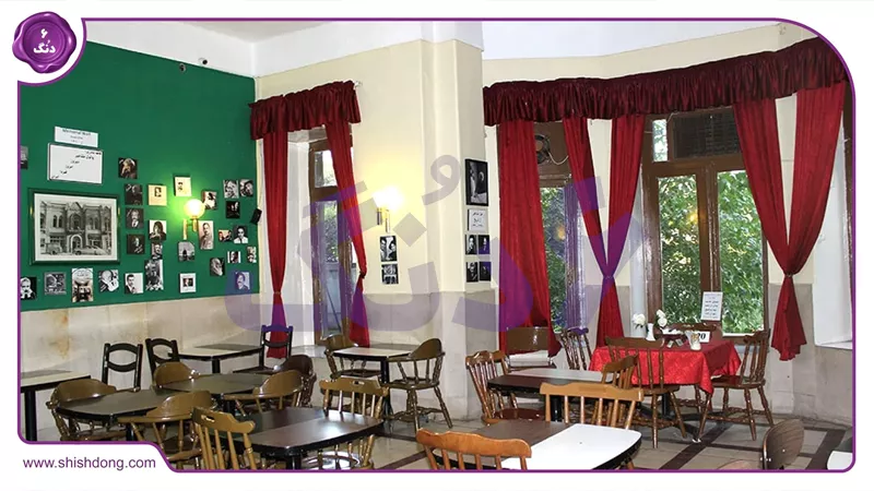 کافه نادری پاتوق جوانان