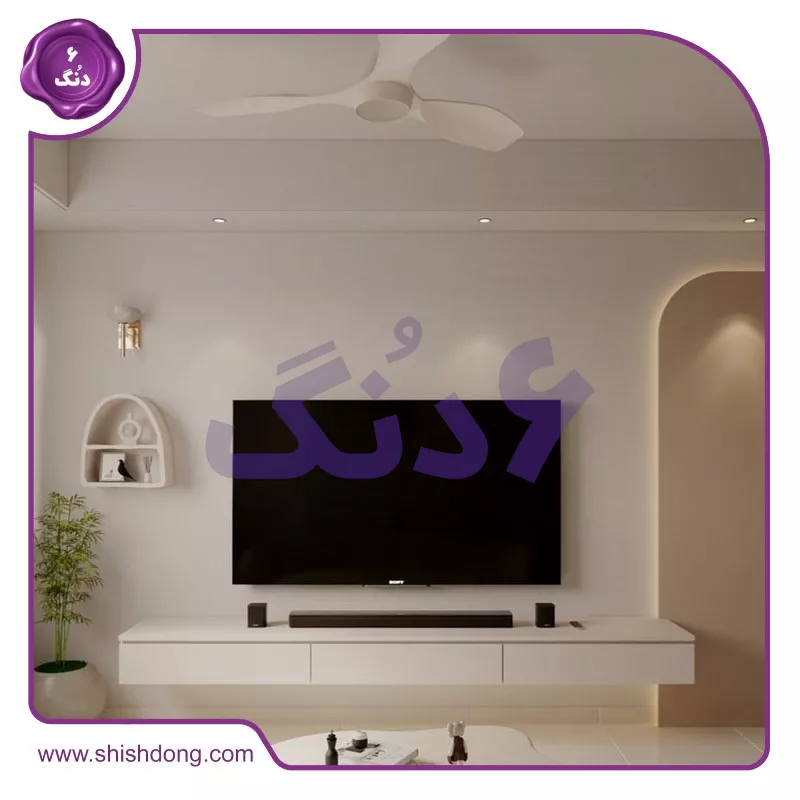 دیوار ساده پشت تلویزیون