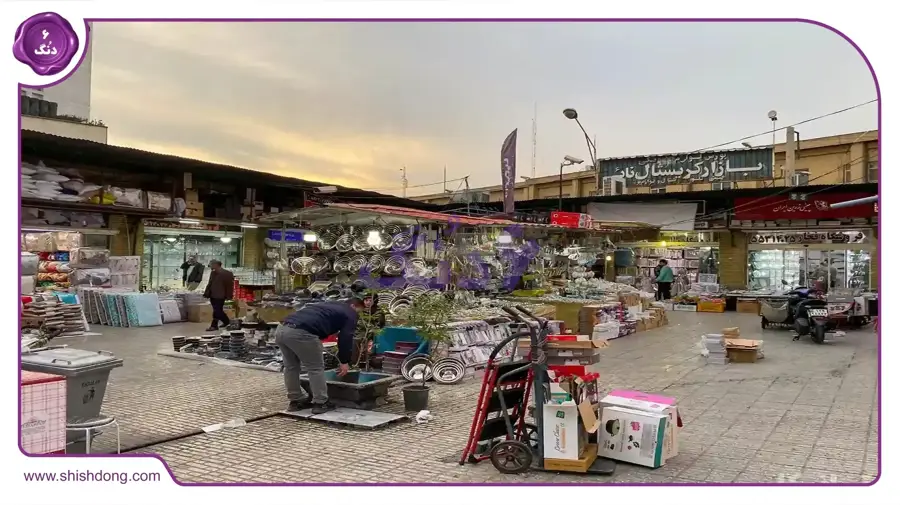 جاذبههای باغ آذری