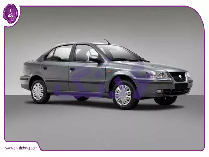 سمند X7 در حال حرکت در بزرگراه همت تهران، غروب