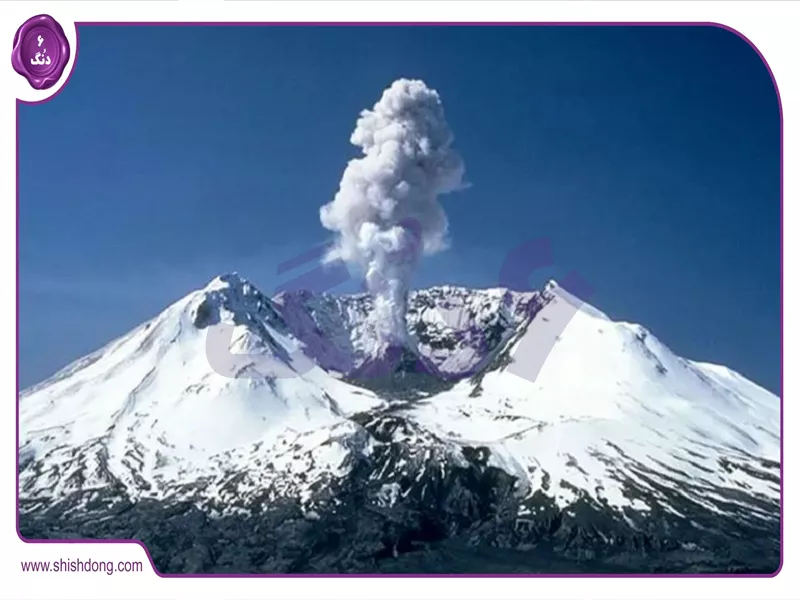 وضعیت فعلی دهانه آتشفشان تفتان با خروج گاز