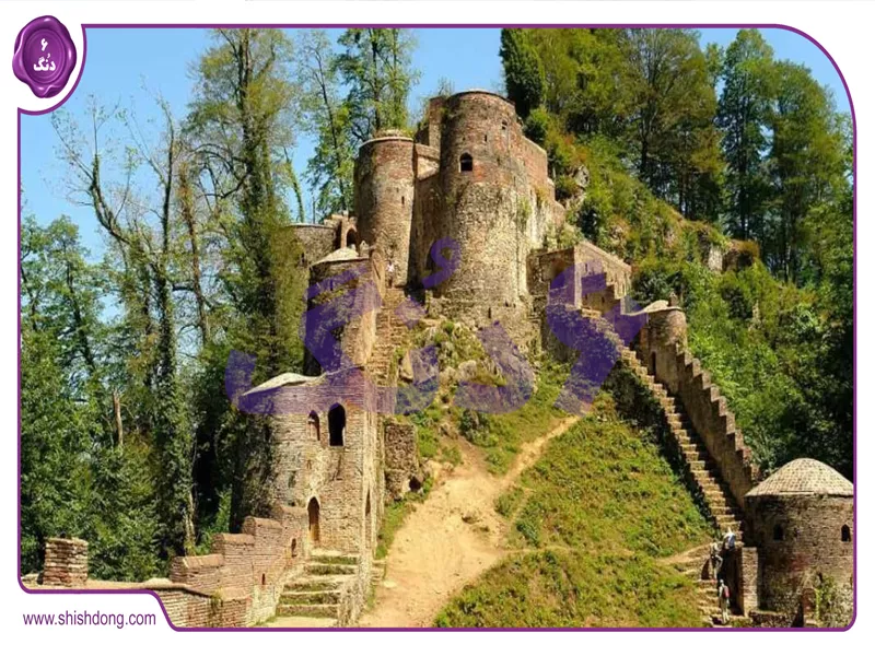 قلعه رودخان فومن با کلمات کلیدی جاهای دیدنی