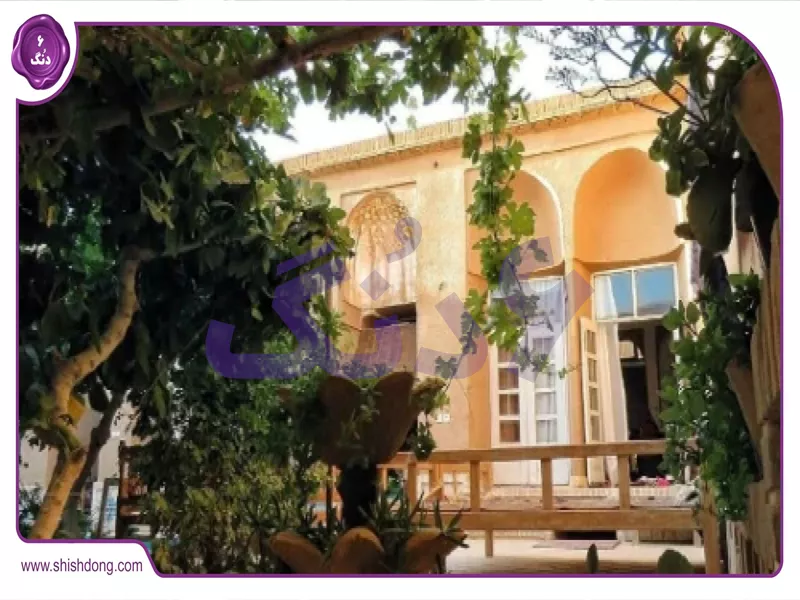 اقامتگاه عمارت بانو یزد بومگردی