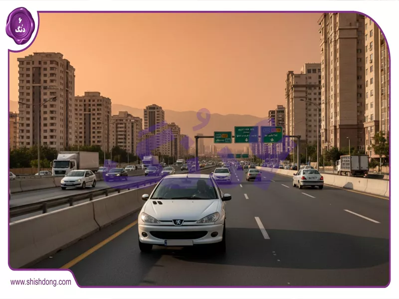 پژو 206 صندوقدار در بزرگراه همت تهران